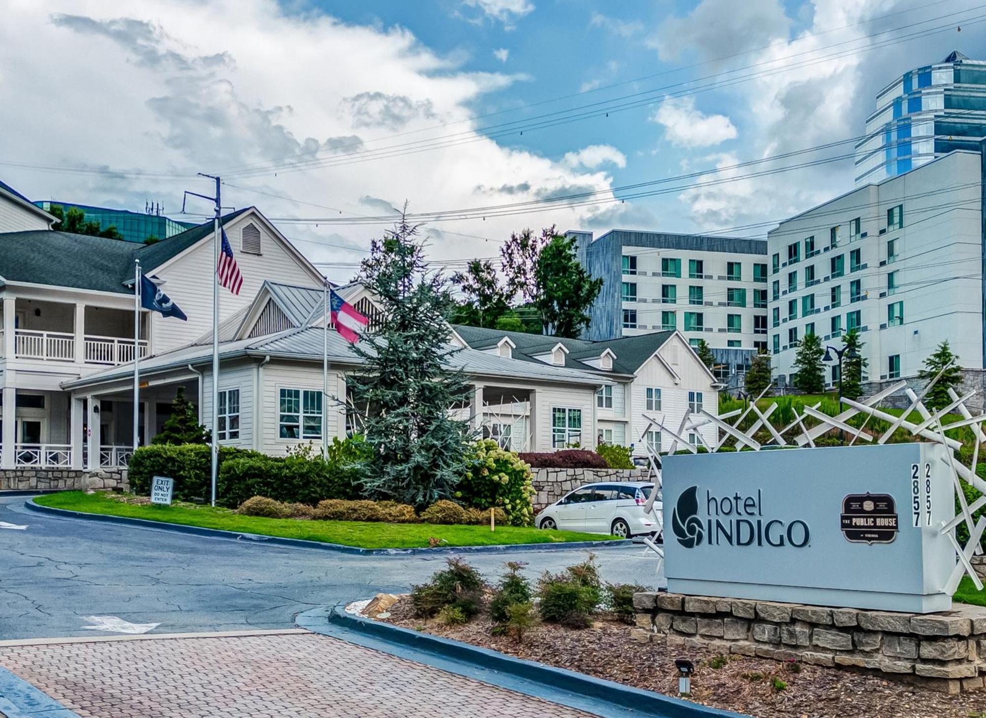 Hotel Indigo Atlanta Vinings By Ihg Smyrna Exterior foto